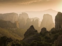 an example of the images created by Yannis Larios